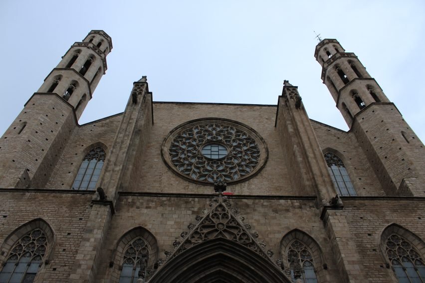 Il rosone della Chiesa di Santa Maria del Mar a Barcellona