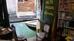 Libreria Acqua Alta a Venezia