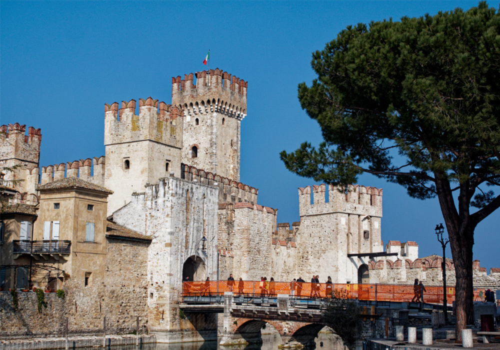 Castello Scaligero di Sirmione, Lago di Garda