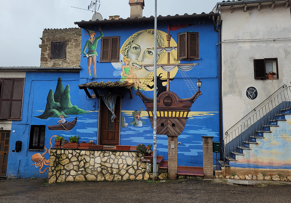 I murales di Sant'Angelo il Paese delle Fiabe