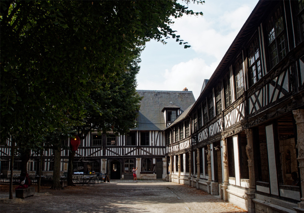 Atrio Saint Maclou Rouen